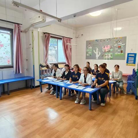 “讨论促反思、演讲聚共识”西安市高陵区东方双华幼儿园师德师风系列活动