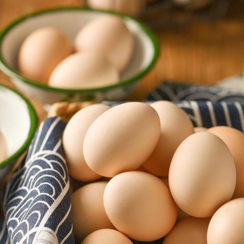 广饶梁邹村镇银行丁庄支行开展“鸡蛋银行”活动