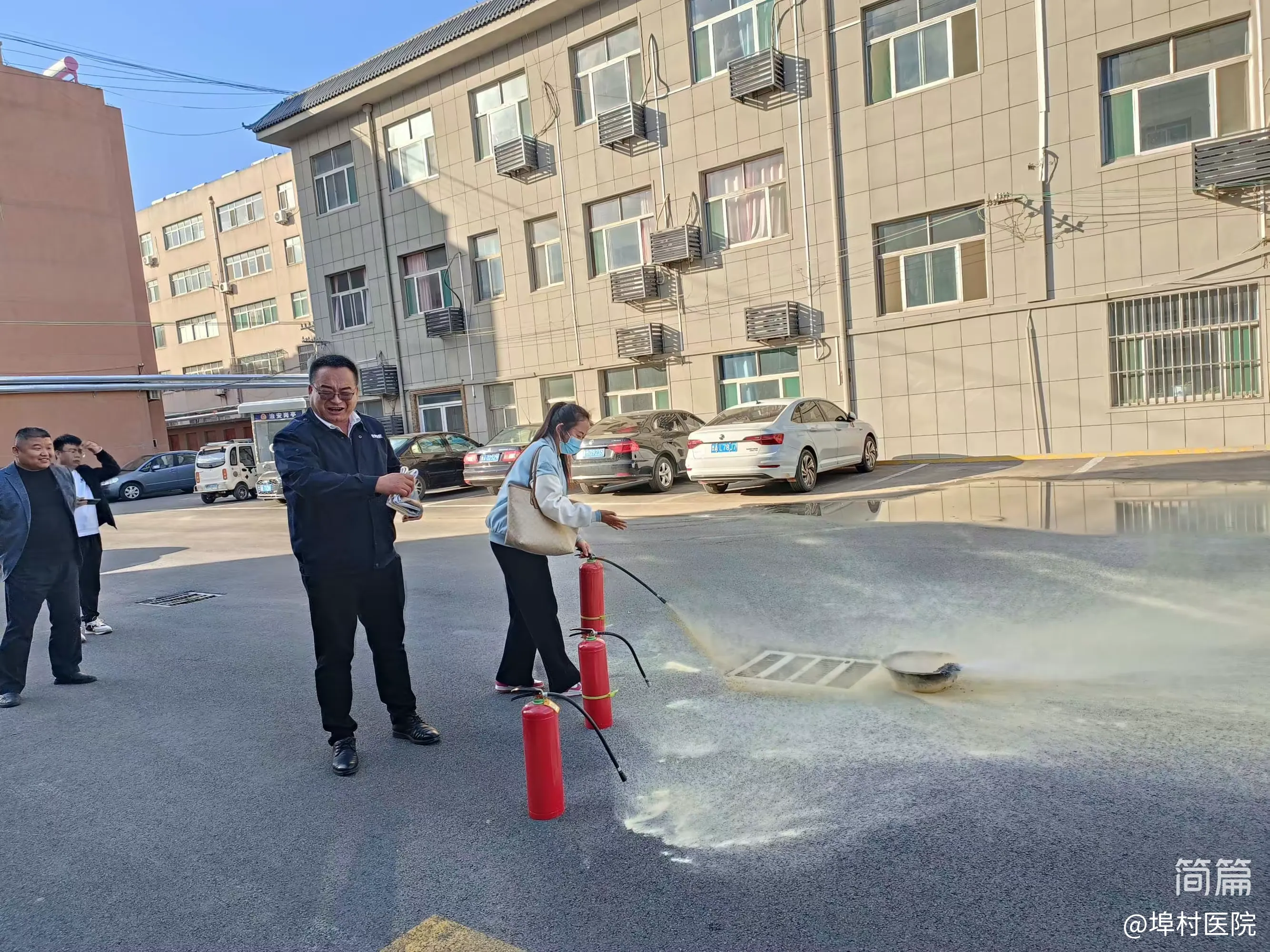 简篇-预防为主,生命至上——埠村街道社区卫生服务中心组织干部职工开展消防安全培训、演练活动