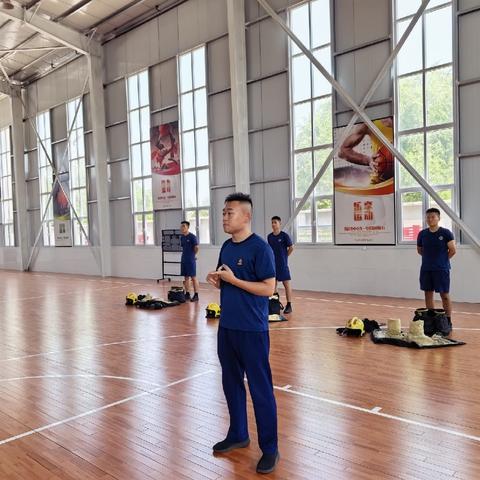 魏县消防救援大队联合住建局组织物业行业人员开展消防培训