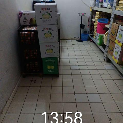 赤壁店蔬果课早班前后场卫生图片2023.5.4号