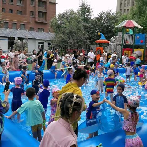 ✨️【泡沫之夏 水枪大战】——天和幼儿园泡沫之夏活动✨️