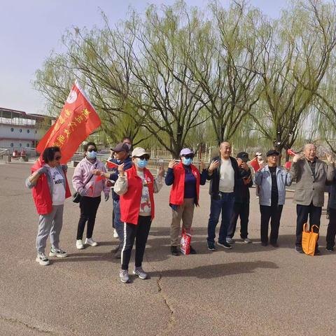 杨圪塄街道南嘉园社区党建引领聚合力 ，“银发”先锋践初心