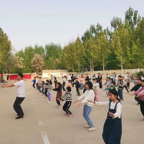 多彩课后服务，助力幸福成长——仕望集镇前连街小学课后服务活动展示