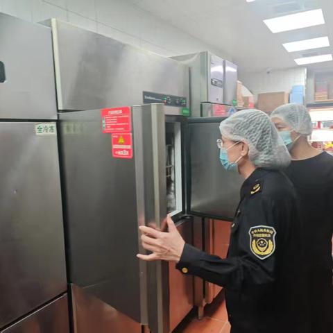 海口市市场监管局美兰分局强化餐饮油烟治理助力大气污染防治