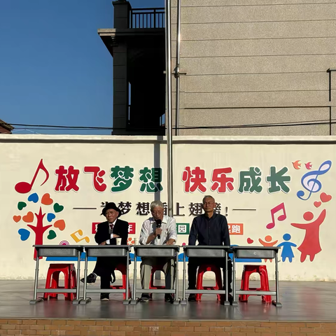 “五老”宣讲进校园  红色精神代代传