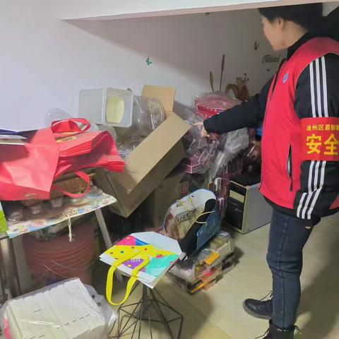 网格员守护门店消防，筑牢安全防线