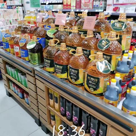 江南二区7分区05档超值购厂商周陈列