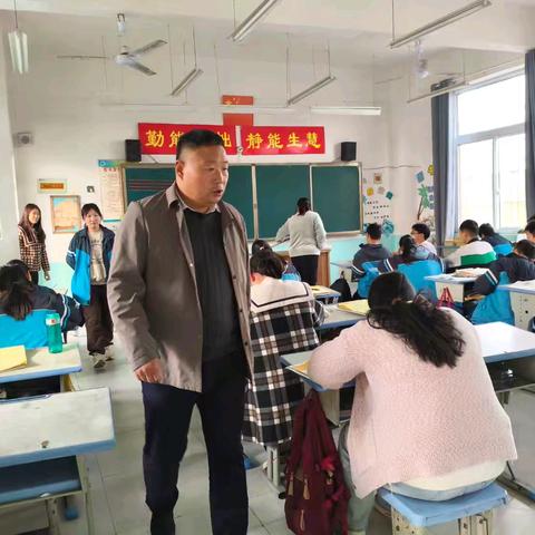 卫生“细”要求，检查“严”把关——卫辉市上乐村镇宋村完全小学开展校园卫生常规检查活动