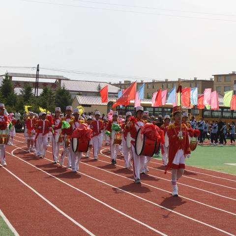 镇赉县大屯镇中心小学校 ﻿第八届学生运动会