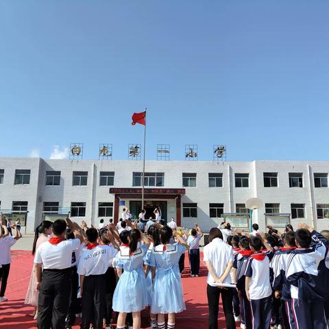 白龙第一小学“学习二十大，争做好队员”庆六一儿童节活动