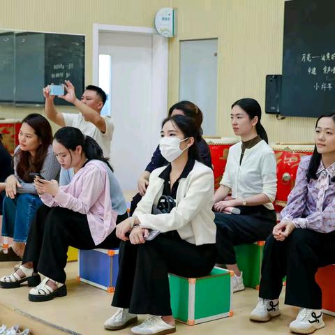 家校携手，共赴成长之约——三亚市吉阳区丹州小学2025-2026学年第一学期课后服务社团展示暨家校联动家长开放日活动