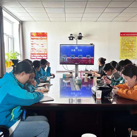 心源社工“充电”助力社会救助精准化