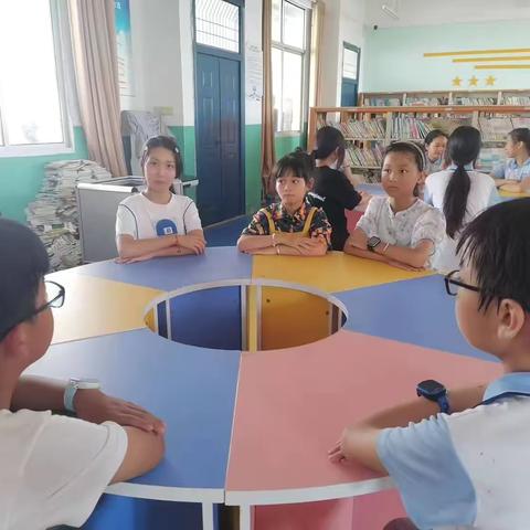 读书学理，明智善思——城西小学图书管理员培训会简报