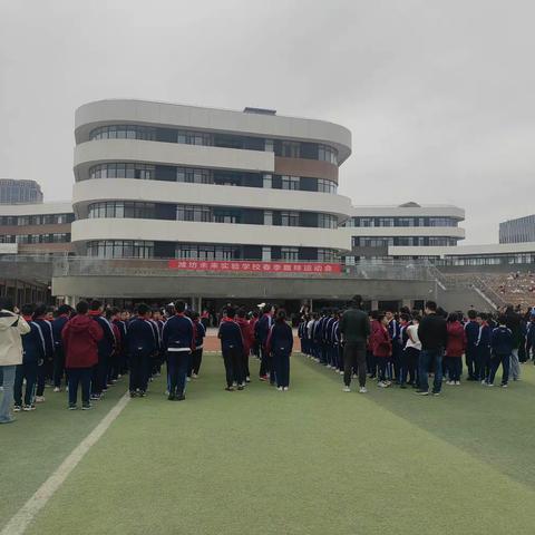 向上吧少年