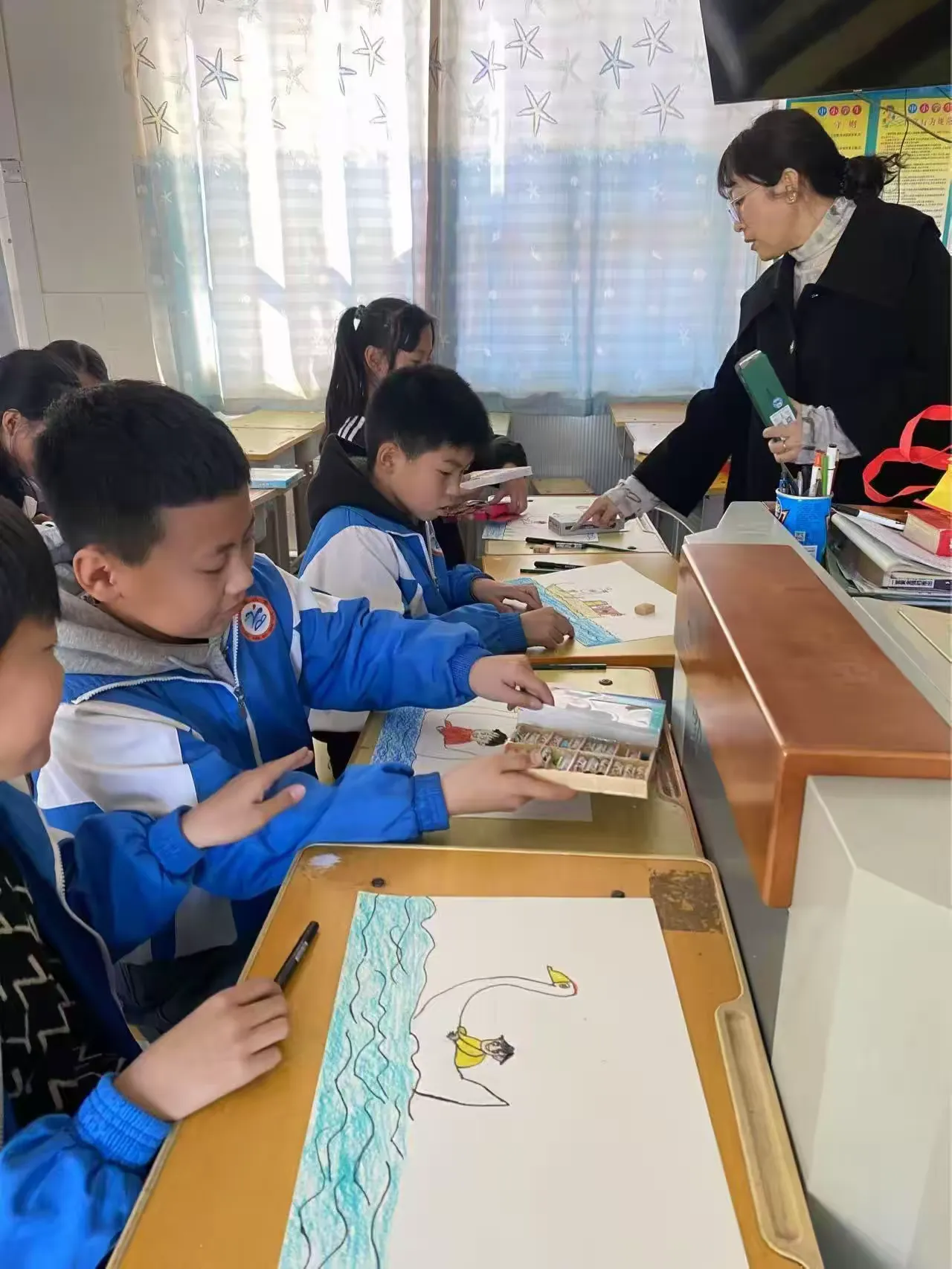简篇-“快乐教育”送教下乡,点亮乡村少年宫教育之光