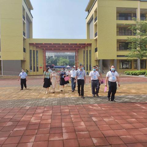 跟岗学习拓视野，借鉴经验促成长——第四小组赴广东番禺中学附属学校跟岗学习