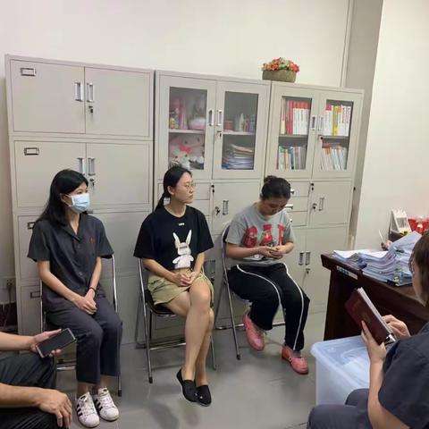 立案庭党支部开展第三期党建教育学习活动