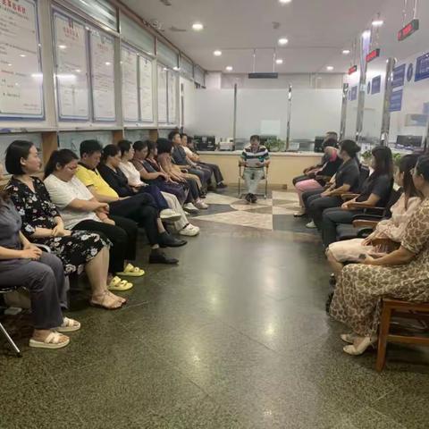 龙华法院立案庭党支部2023年第十期党建学习（主题教育专题）