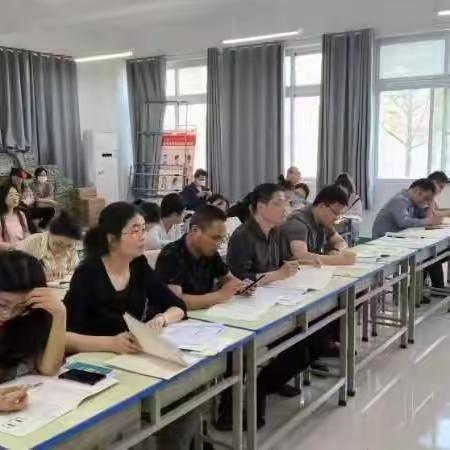 教学展风采，赛课促成长              ——华中师范大学附属息县高级中学化学组赛课活动