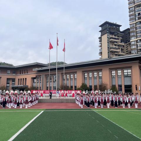 “诗韵春意浓”———贵阳市花溪区第二小学保利校区三年级经典诵读展示活动