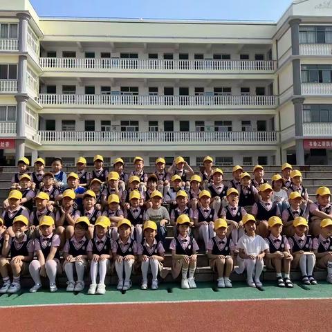 【走进小学，快乐成长】——新洲镇新洲幼儿园走进小学初体验