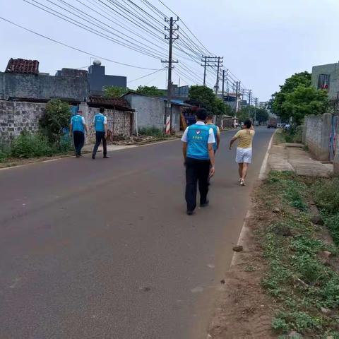 临高县乡村振兴局开展文明劝导志愿服务活动