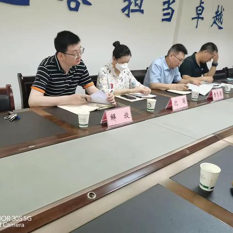 【临潼城管】市城管局调研我区户外广告及牌匾标识设置管理工作