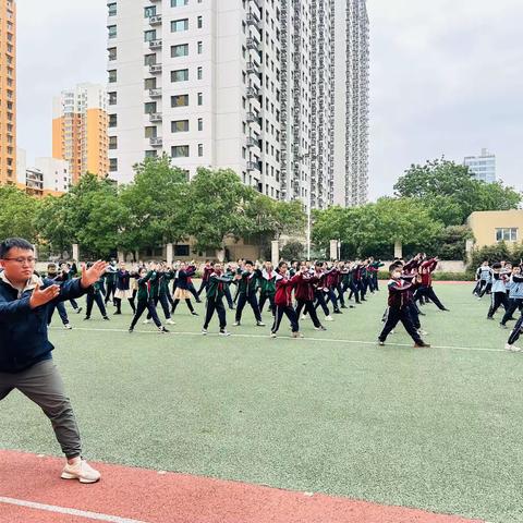 关爱学生幸福成长·关爱学生健康篇｜古韵太极进校园，传承国粹润心智