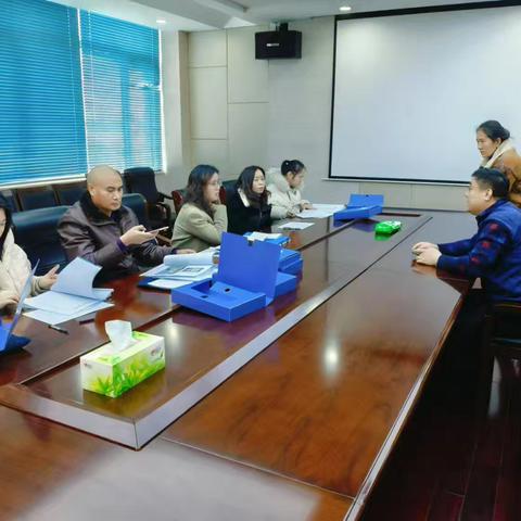 历下区卫健局心理服务体系建设工作检查组莅临舜耕社区检查指导工作