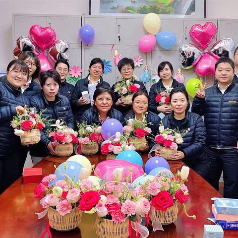 【新发地支行】举办“花开如梦  一路相伴”女神节员工活动