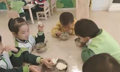 【青葵幼儿园】豆豆一班今日活动精彩分享