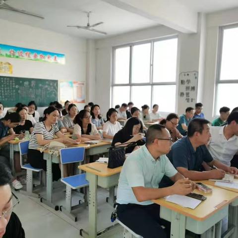 张村中学暑期教师培训：数字技术，成就新课堂