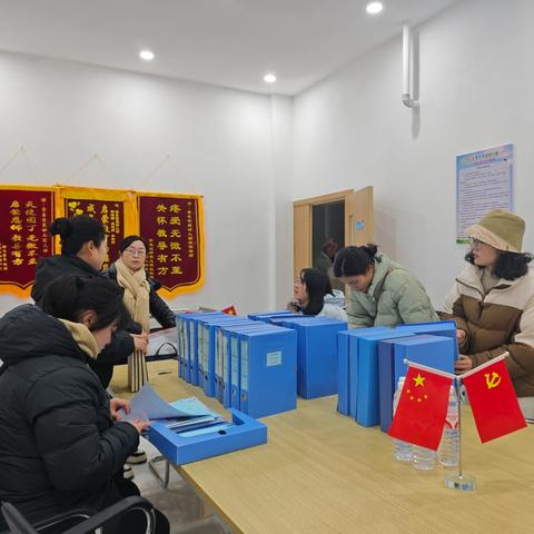 以标准促规范 以检查助提升——景东安厦幼儿园迎接标准化校园检查