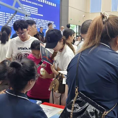湖南校友会倾力协助母校燕山大学 2025年湖南招生工作纪实