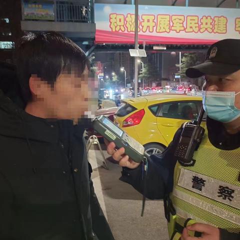 渭滨铁骑开展道路严重违法行为集中整治