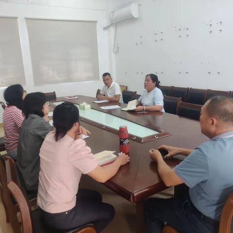 海棠区档案管理中心主任苏敏到营头村调研乡村振兴工作