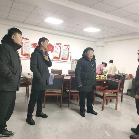 闻雪而动，扫雪护行