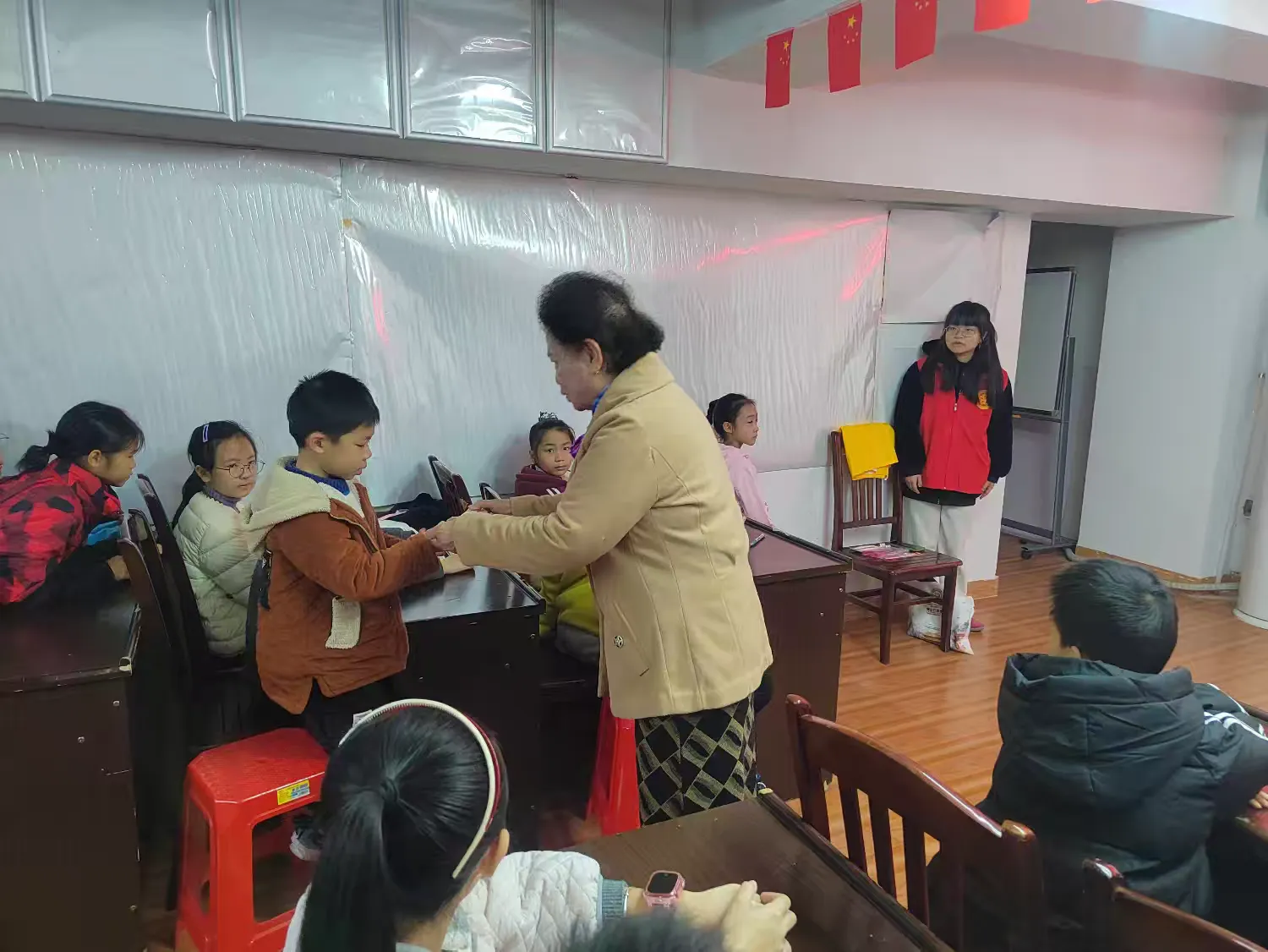 简篇-快乐过寒假 安全不放假