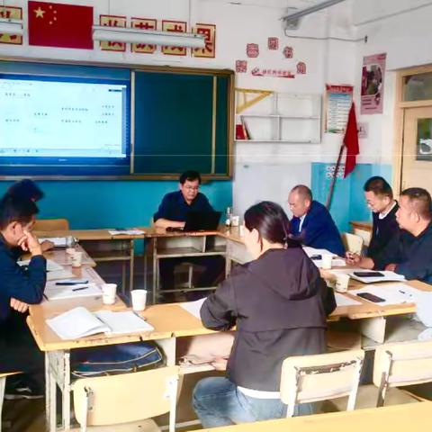 共话需求，助力成长——昭苏县卓越教师研修交流活动