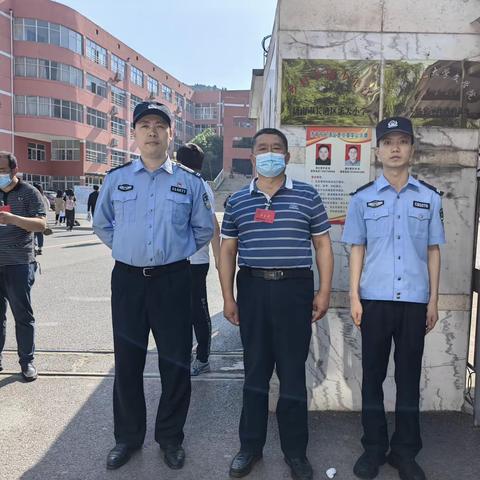 治安大队圆满完成济南市卫生健康委员会所属事业单位公开招聘人员笔试安保工作
