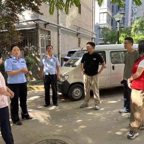 【碑林区长乐坊街道】更新社区院落消防检查——筑牢安全“防火墙”