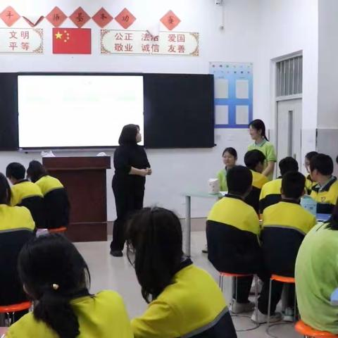 “轻松备考，与你同行”——扣河子镇中学开展九年级考前心理疏导活动