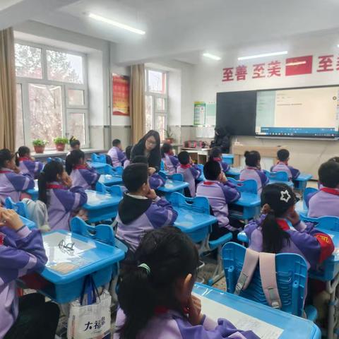 阿城区龙涤小学校迎接阿城区教育局保健所眼保健操专项检查评比活动纪实