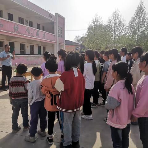 尖冢镇校区四新小学趣味运动会