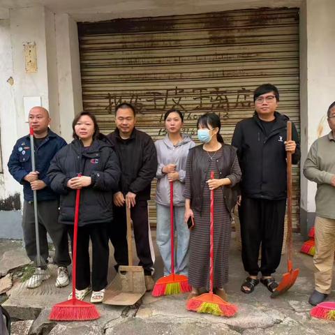 晋美社区持续开展人居环境卫生整治工作