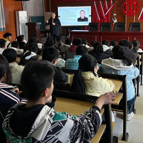 家校社协同   守护学生健康成长———沿沟中小学开展心理健康讲座