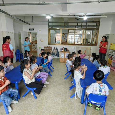 “以爱为名 感恩母亲”花束手工DIY活动——洪塘头社区