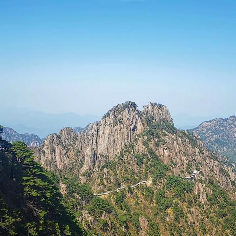 徽州古城--屯溪--西溪南湿地--黎阳老街--黄山