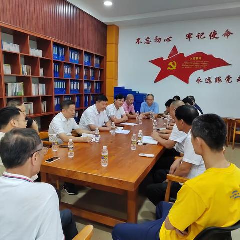 市住建局开展乡村振兴调研走访慰问活动